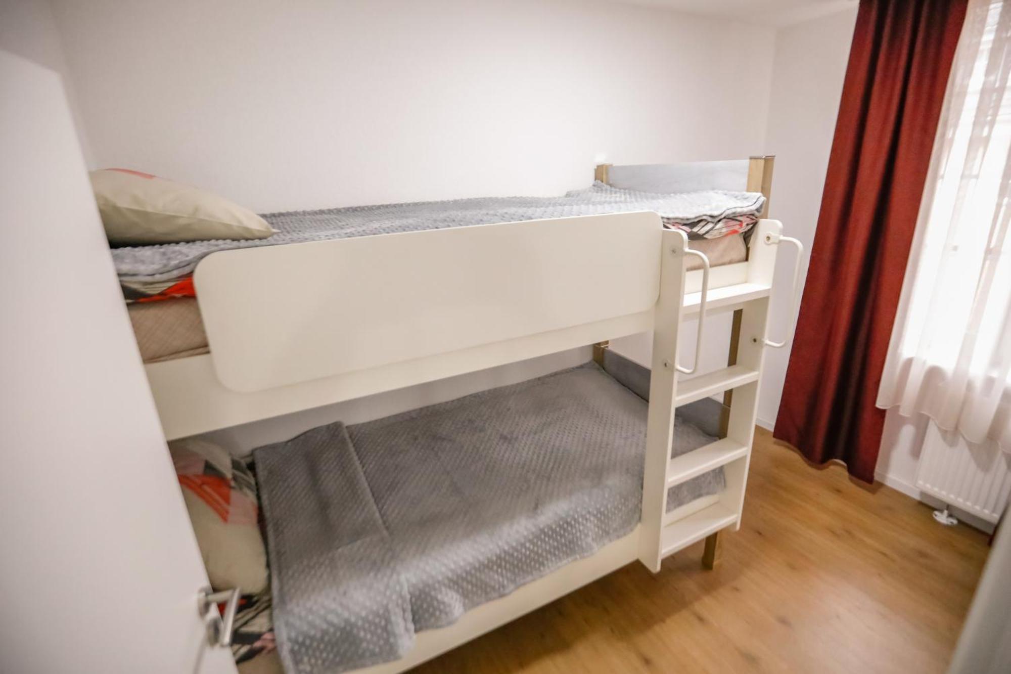 Turis Ferienwohnung 50-2 Triberg im Schwarzwald Buitenkant foto
